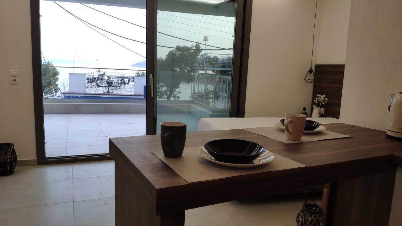 My Place Luxury Apartments Neos Marmaras Exterior photo