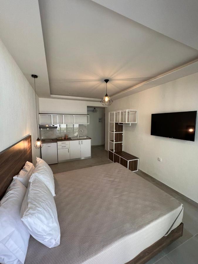 My Place Luxury Apartments Neos Marmaras Exterior photo